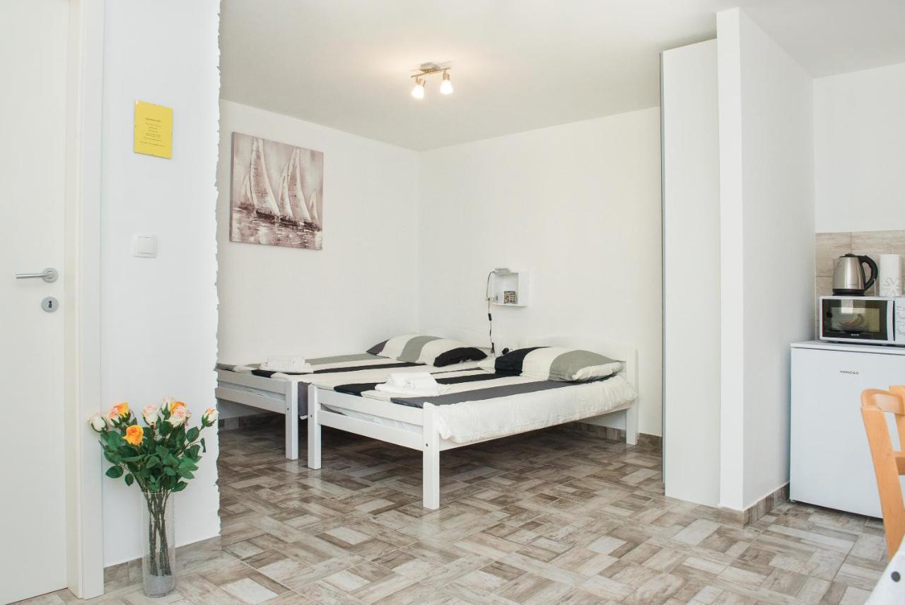 Studio Apartment Bilic Šibenik Extérieur photo